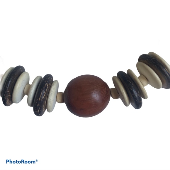 Vintage Brown Wood Bead Boho Necklace - Picture 4 of 10